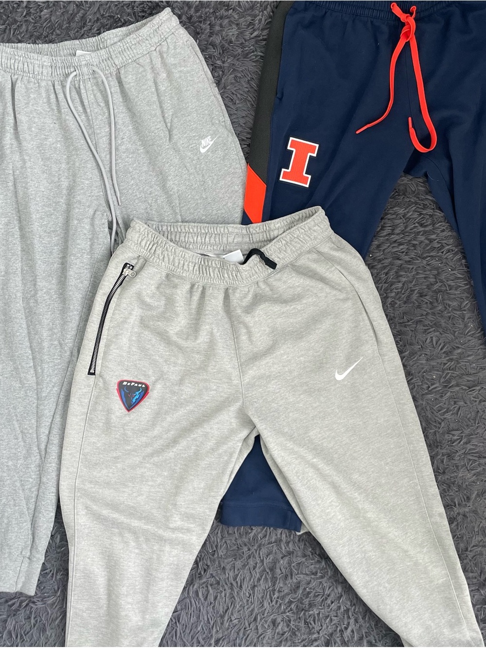 Men Large Nike Dri-Fit Sweatpants Joggers DePaul Illinois Fighting Illini Bundle